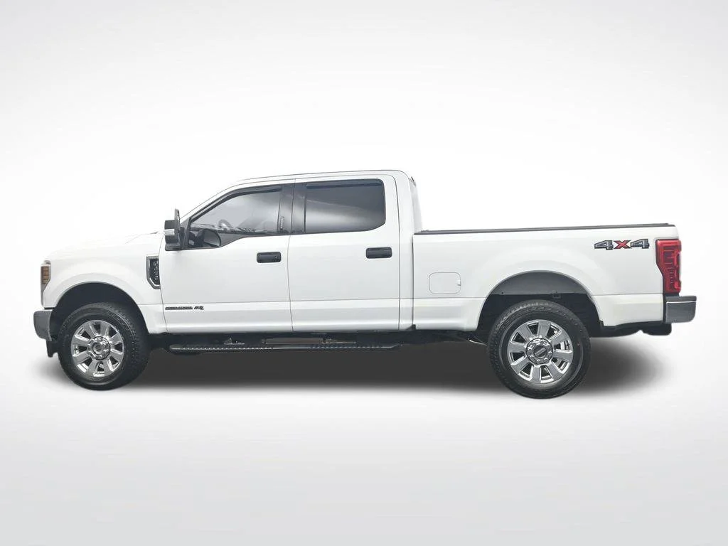 Used 2019 Oxford White Ford XLT image 10