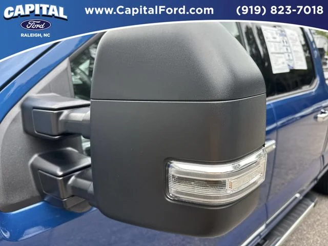 Used 2025 Blue Ford XLT image 12
