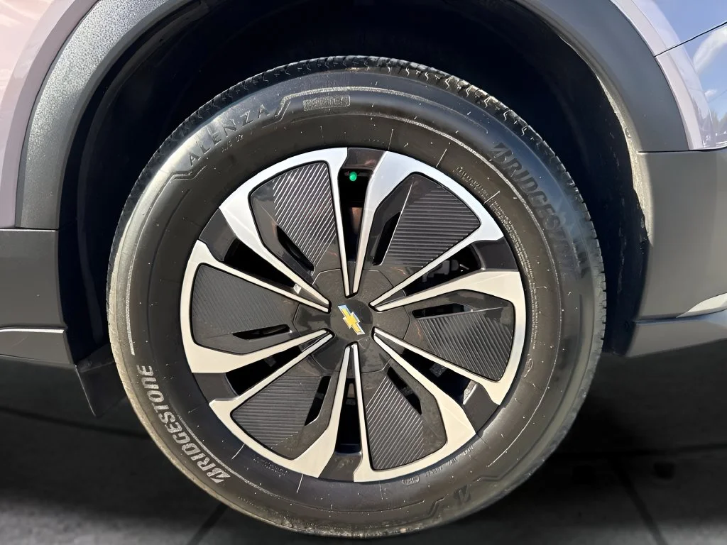Used 2024 Gray Chevrolet LT image 32