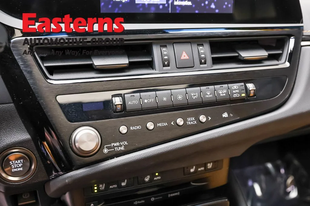 Used 2022 Silver Lexus 350 image 19