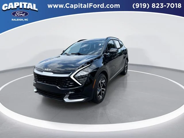 Used 2025 Black Kia EX image 4
