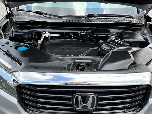 Used 2023 Silver Honda RTL-E image 35