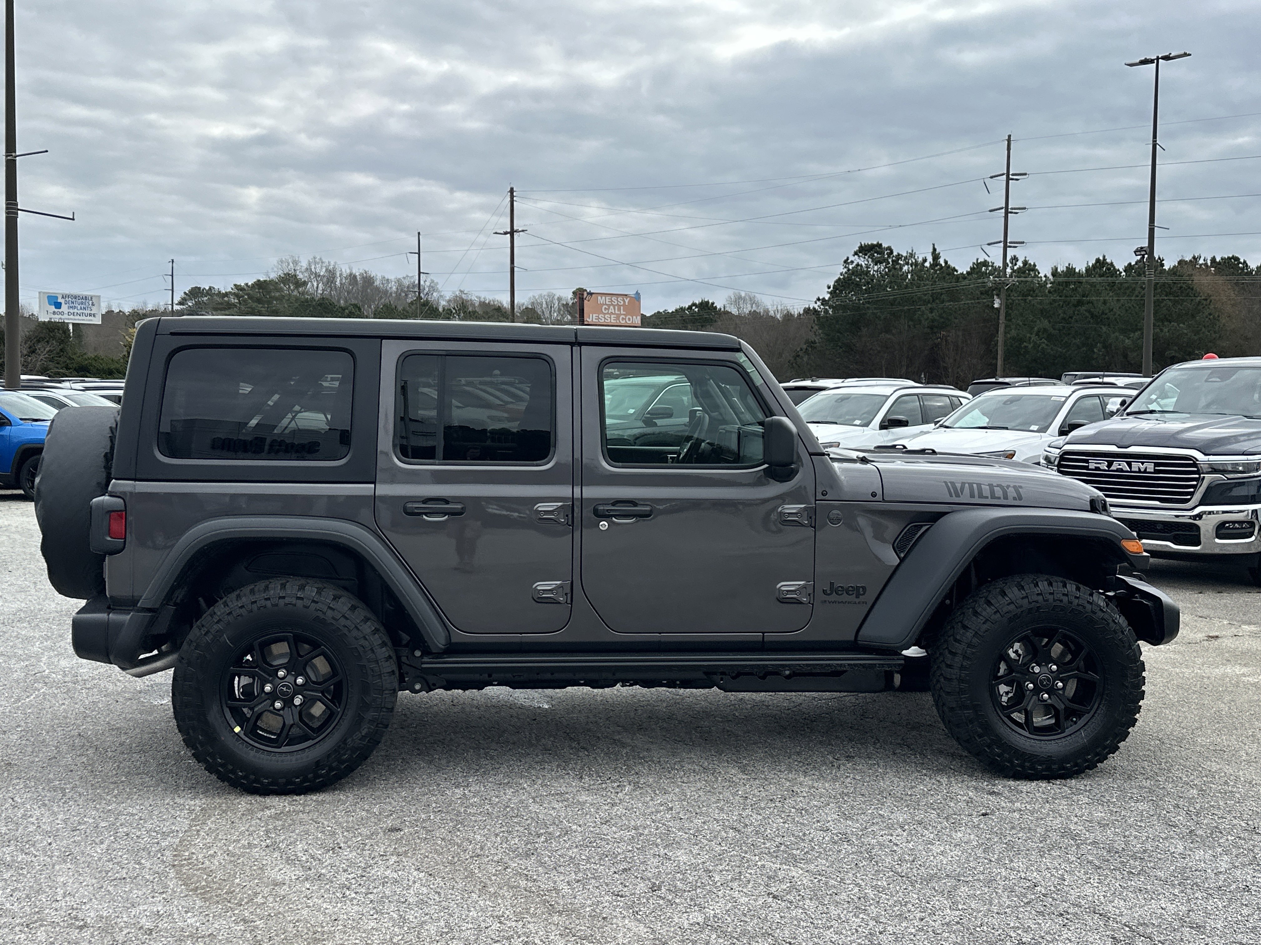 New 2026 Granite Crystal Metallic Clear-Coat Exterior Paint Jeep Willys image 9