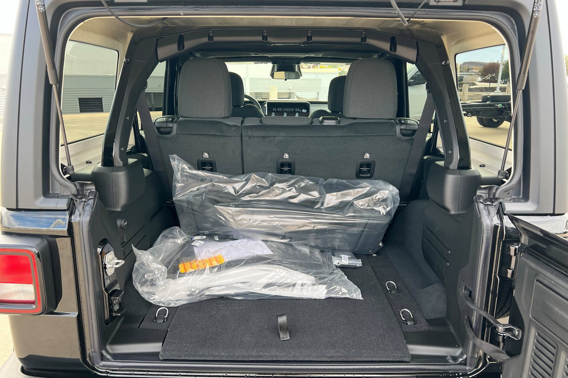 New 2026 Black Clear-Coat Exterior Paint Jeep Sport S image 23