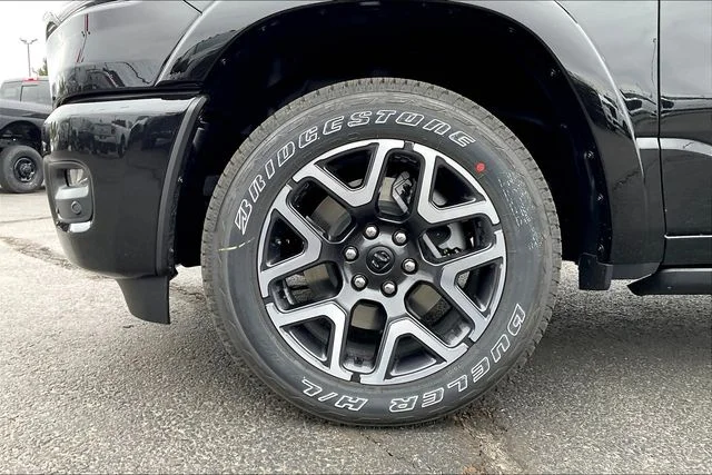 2026 RAM 1500 Laramie - Photo 12