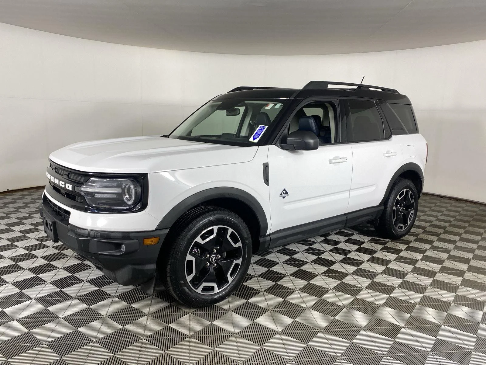 Used 2021 Oxford White Ford Outer Banks image 13