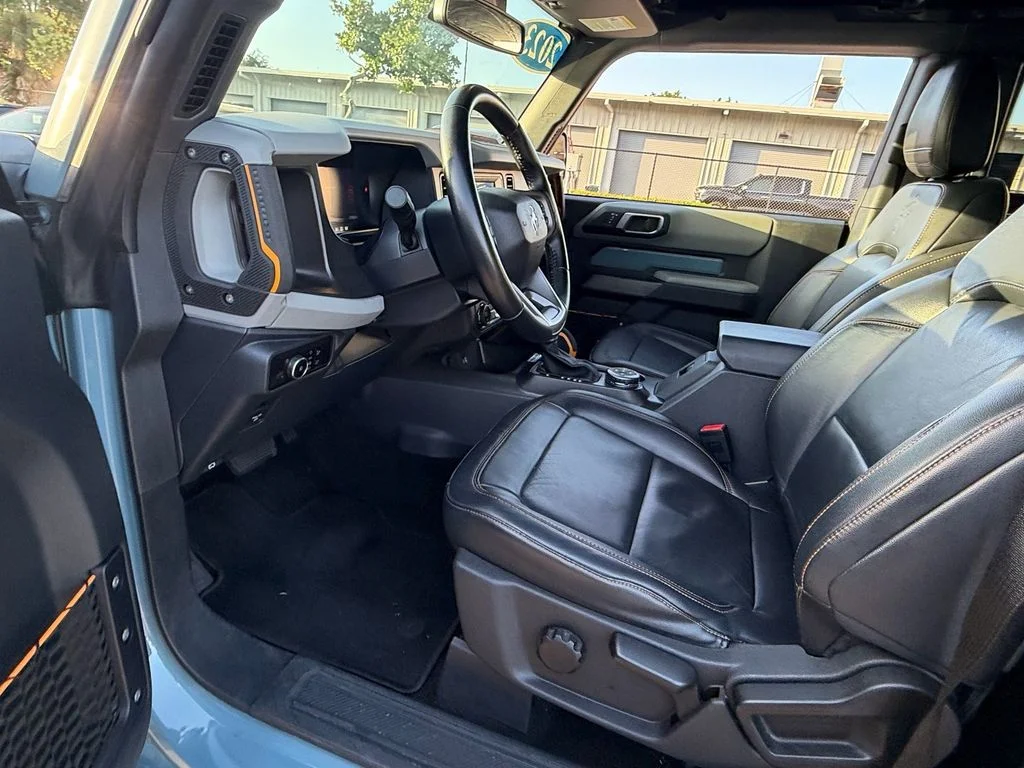 Used 2023 Blue Ford Badlands image 11