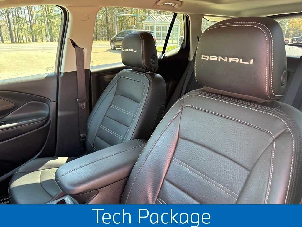 Used 2024 Black GMC Denali image 3