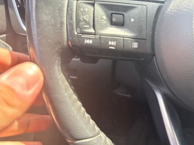 Used 2021 Gray Nissan Platinum image 31