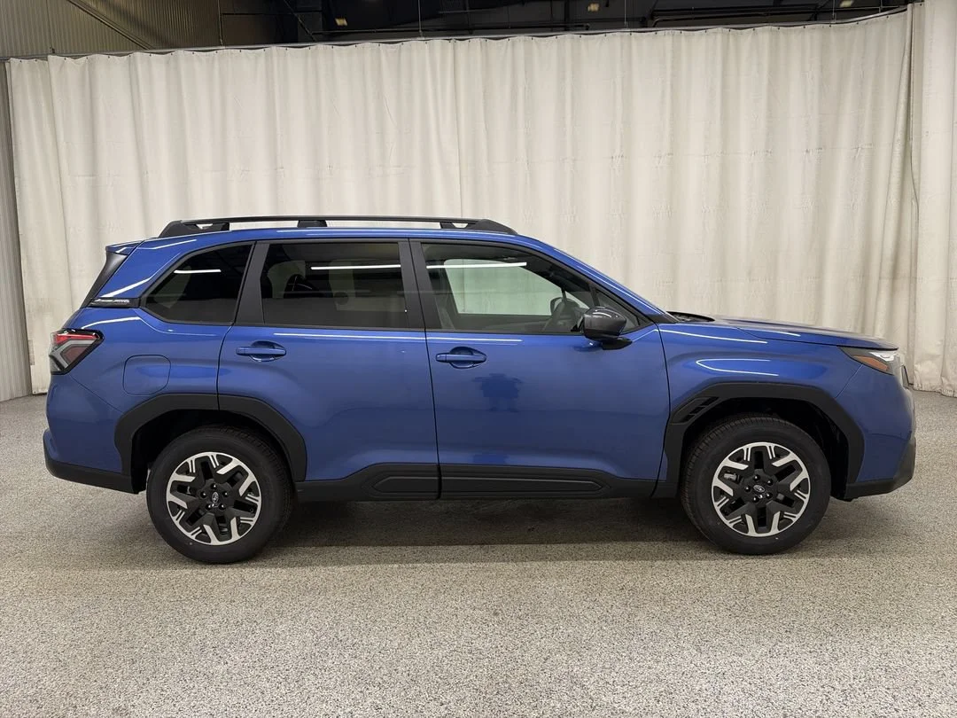 New 2026 Daybreak Blue Pearl Subaru Premium image 5