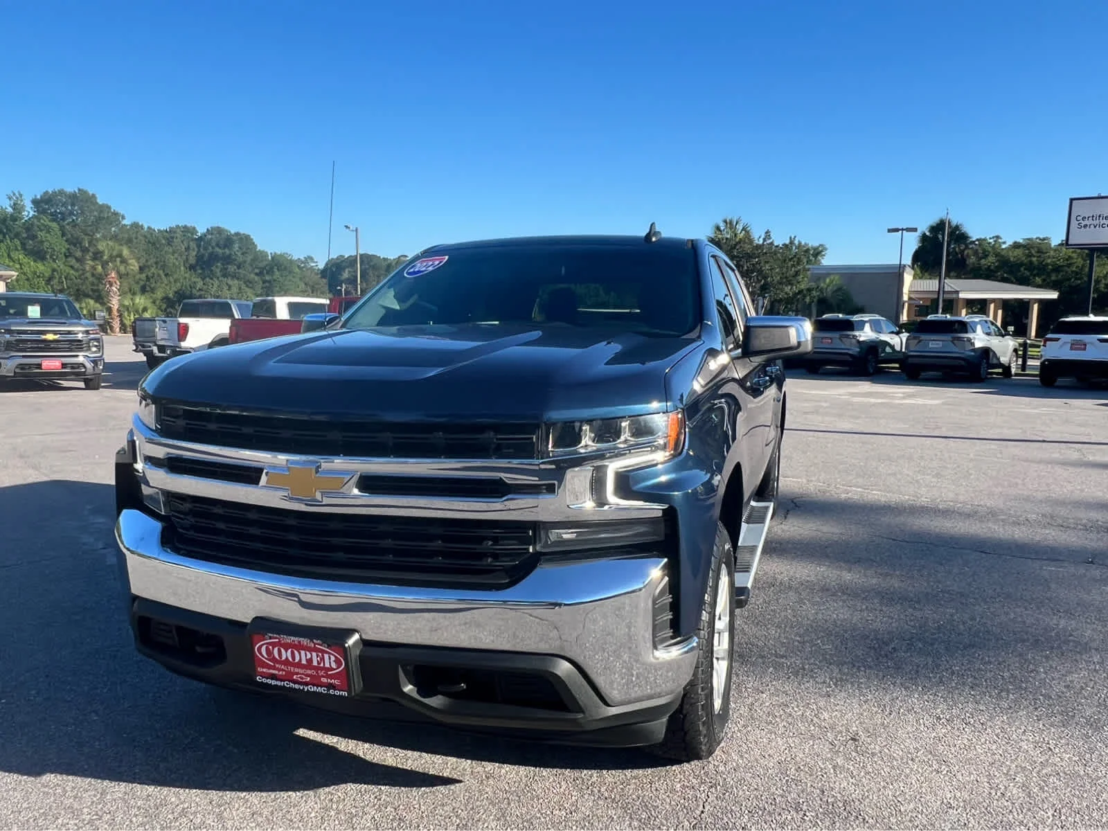 Used 2022 Northsky Blue Metallic Chevrolet LT (2FL) image 1