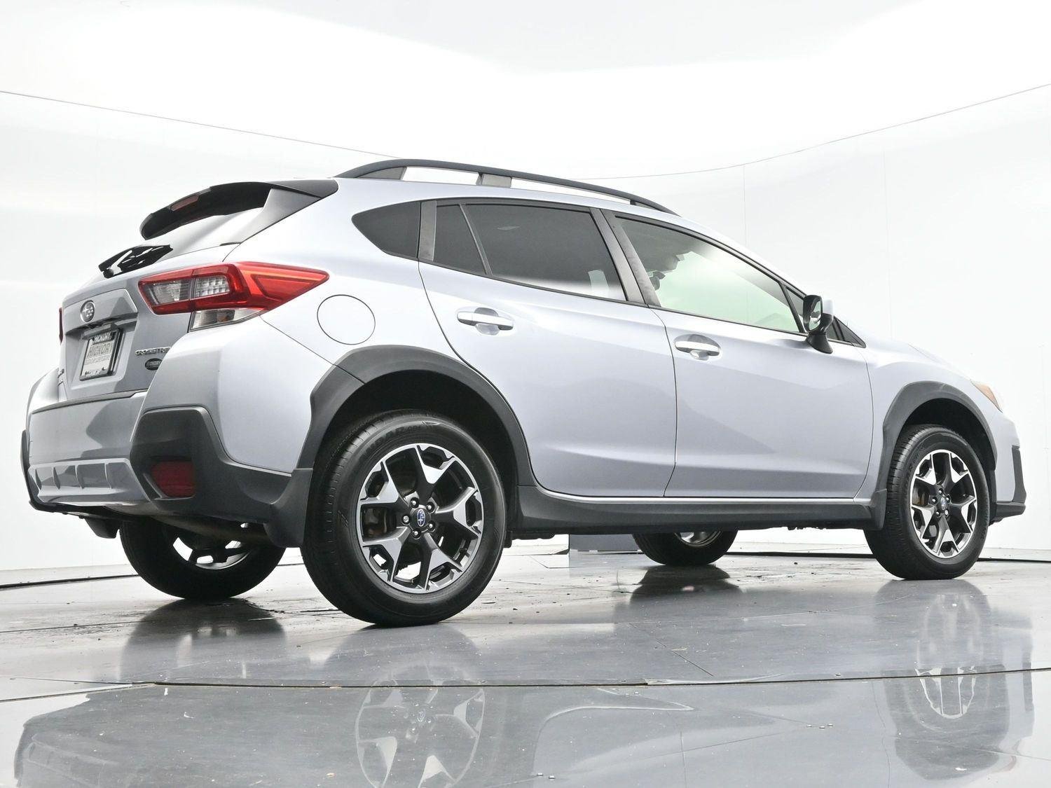 Used 2020 Ice Silver Metallic Subaru Premium image 46