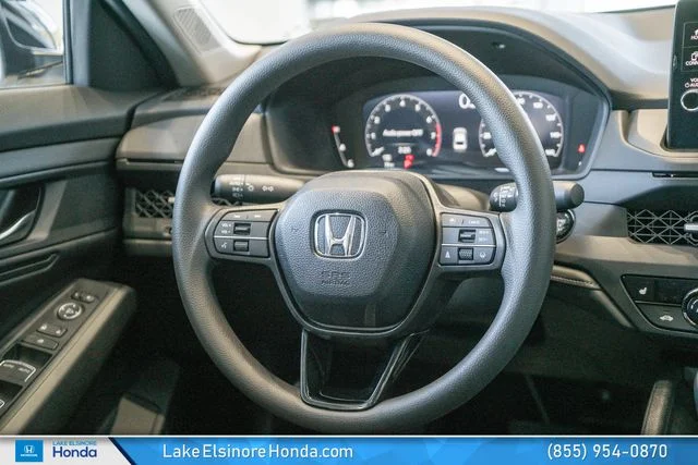 New 2026 Platinum White Pearl Honda SE image 17