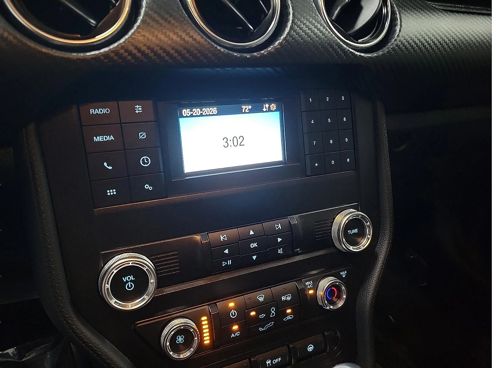 Used 2023 Gray Ford  image 17