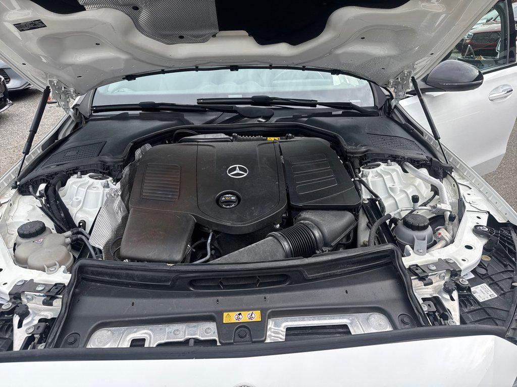 Used 2022 Polar White Mercedes-Benz Sedan image 32