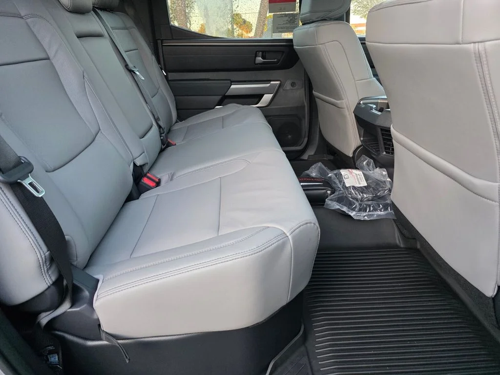2026 Toyota Tundra SR5 - Photo 17