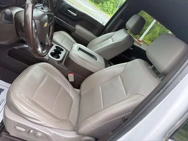 Used 2020 White Chevrolet LTZ image 9