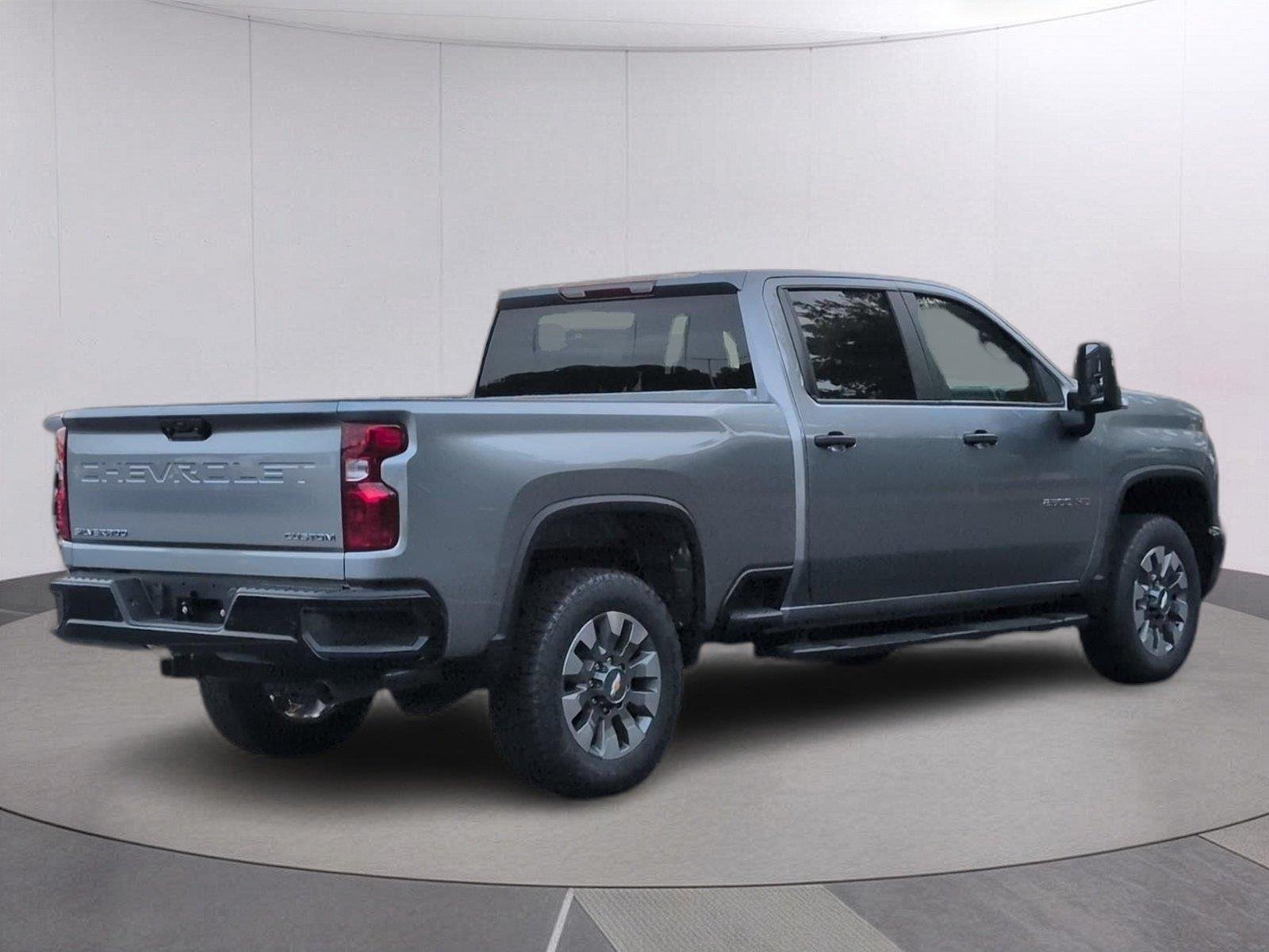 2026 Chevrolet Silverado 2500 HD Custom - Photo 7