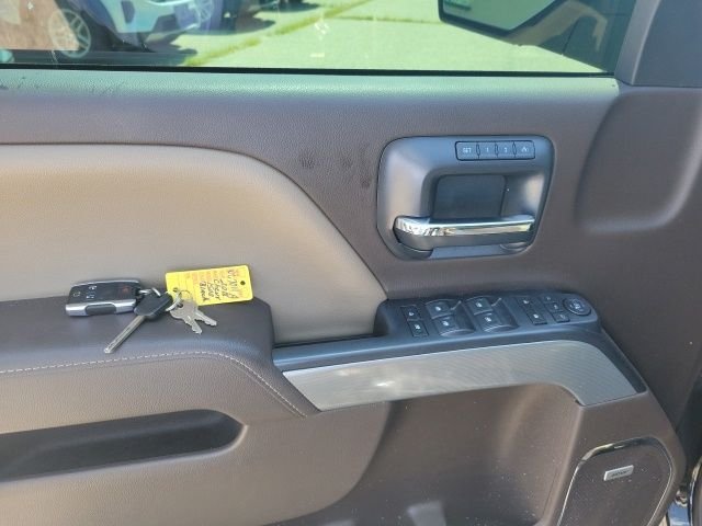 Used 2018 Black Chevrolet LTZ image 16