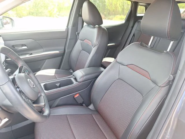 Certified Used 2025 Gray Nissan SR image 10