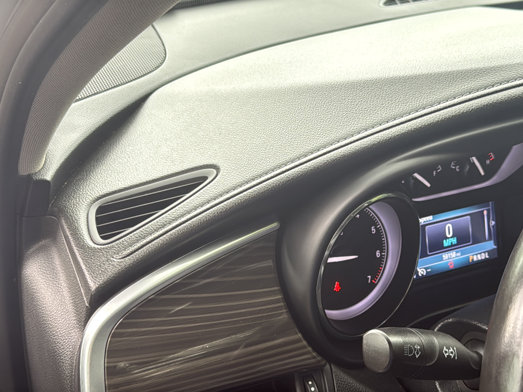 Used 2020 White Buick Essence image 32