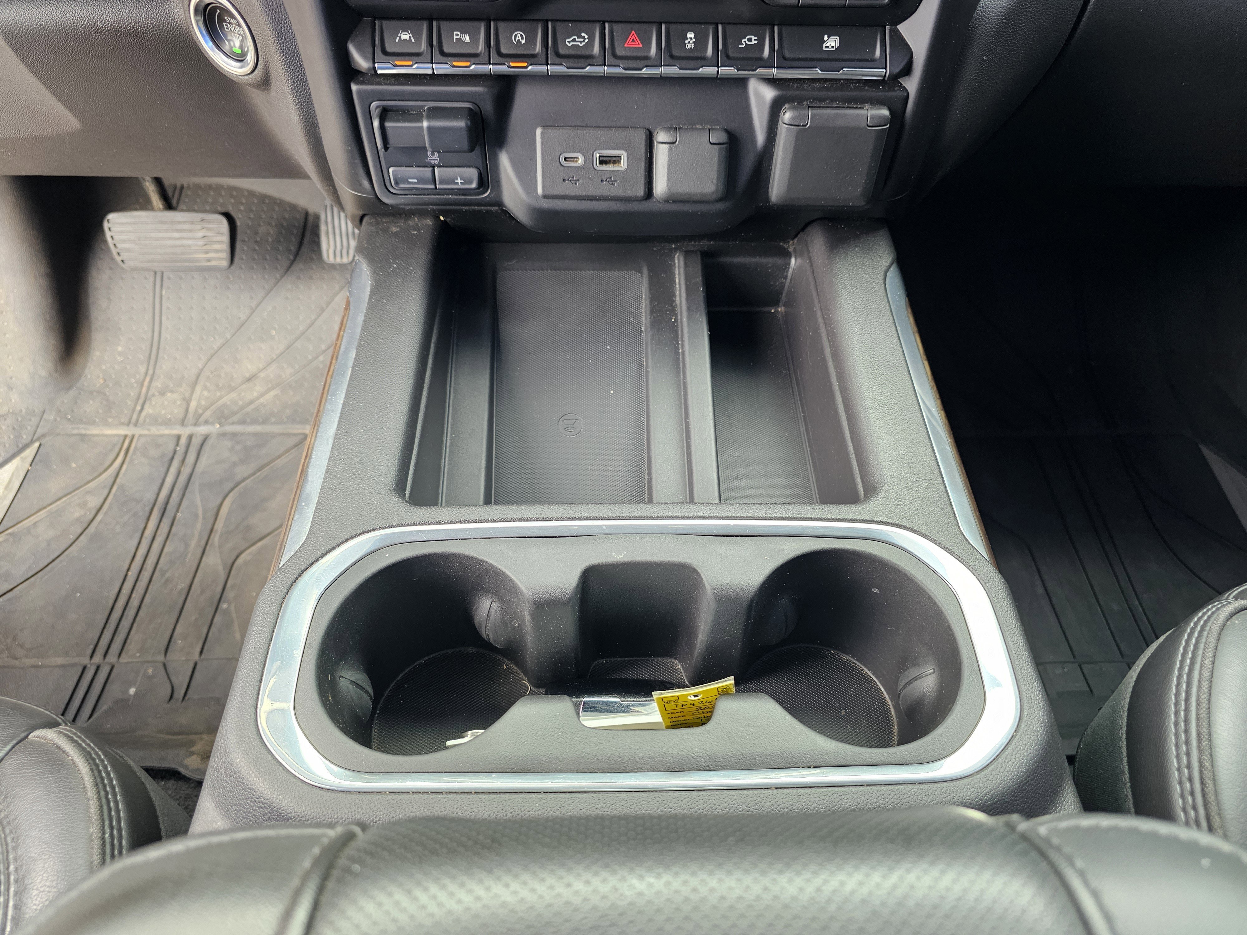 Used 2021 Northsky Blue Metallic Chevrolet High Country image 28