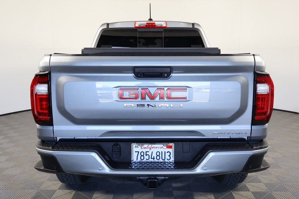 Used 2023 Silver GMC Denali image 5