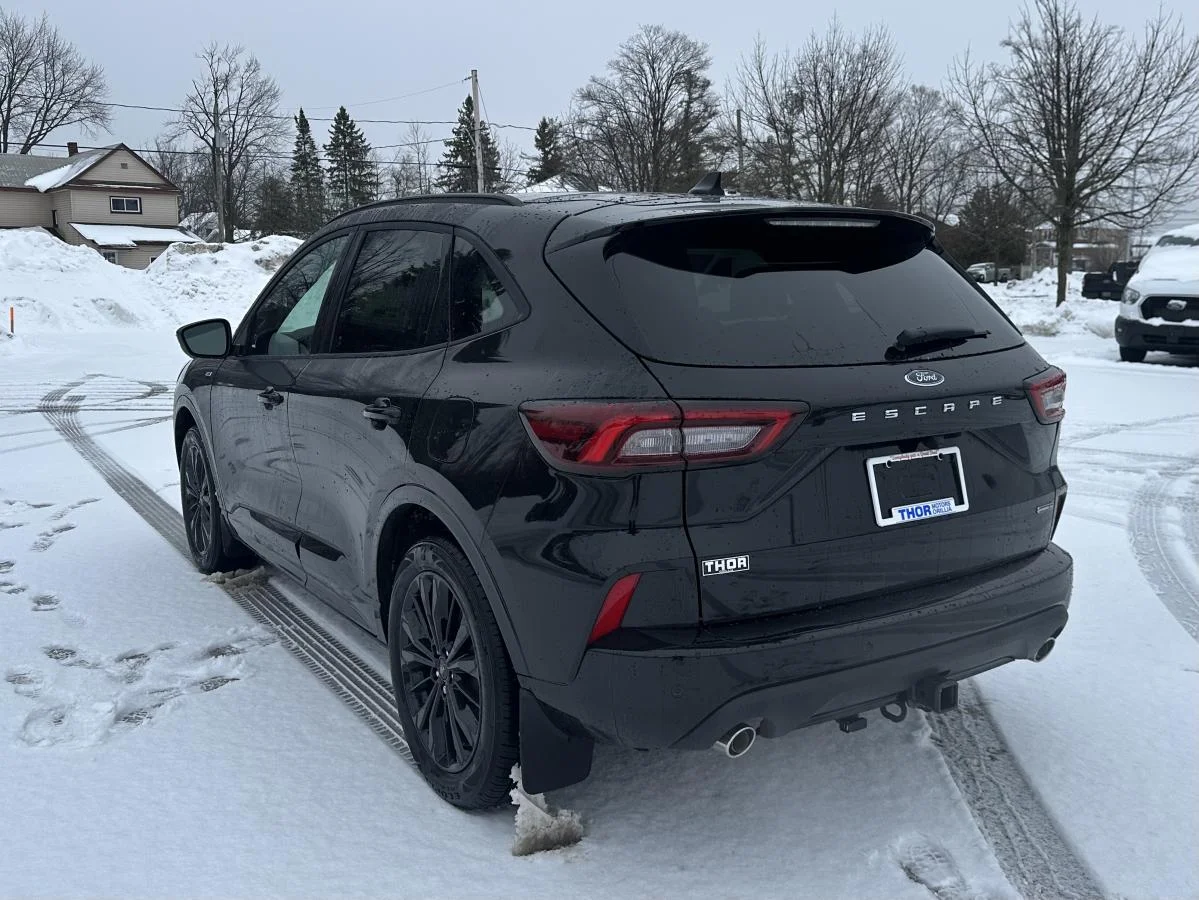 New 2026 Black Ford St-Line Elite image 8