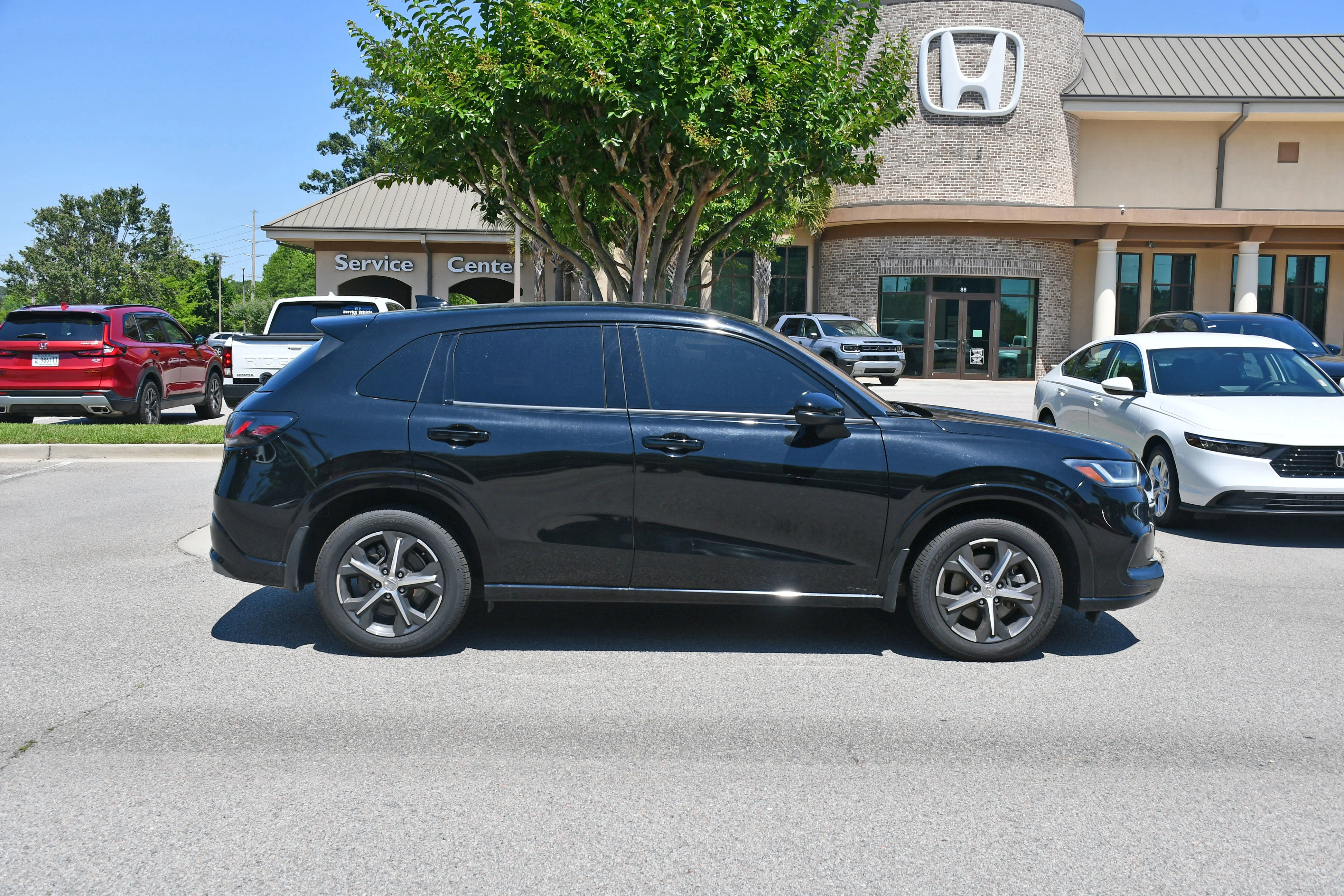 2023 Honda HR-V EX-L - Photo 5