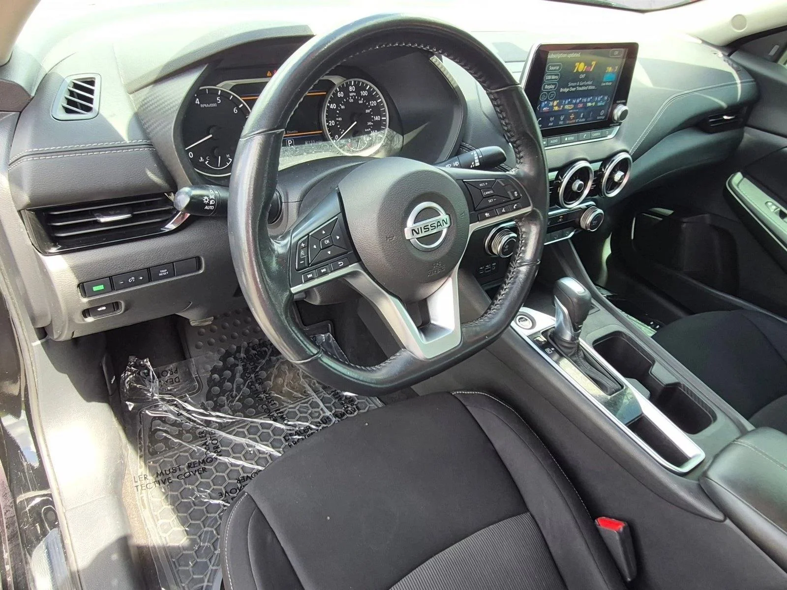 Used 2022 Super Black Nissan SV image 10