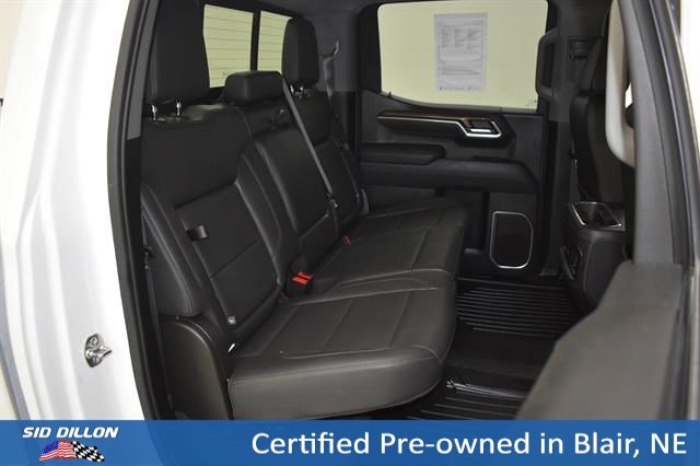 Used 2025 Summit White Chevrolet LT image 10
