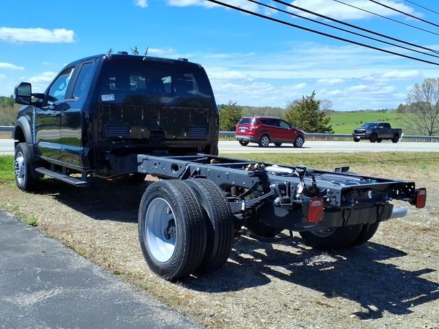 New 2026 Agate Black Metallic Ford F-550® XL image 3