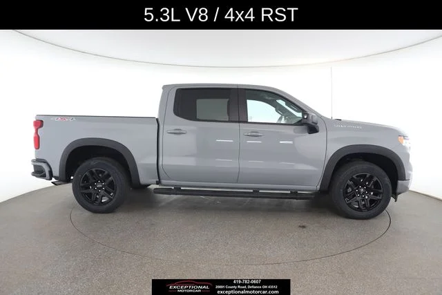 Used 2024 Gray Chevrolet RST image 23