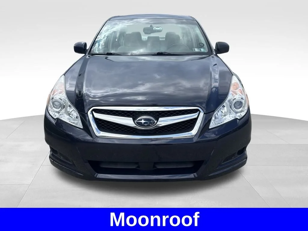 Used 2012  Subaru 2.5i image 9