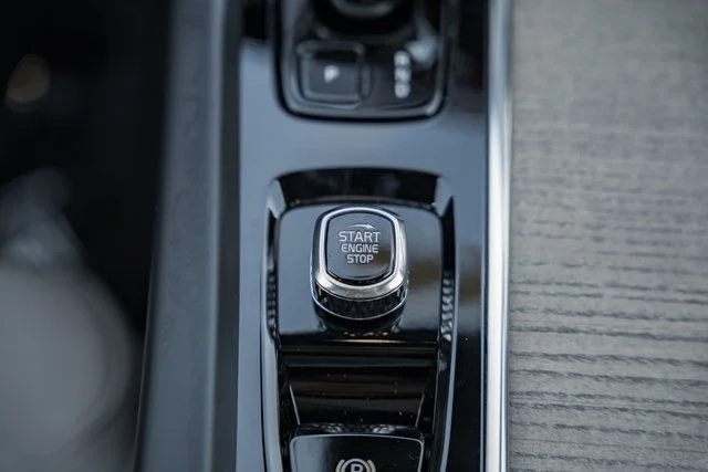 New 2026 Crystal White Volvo Plus image 23