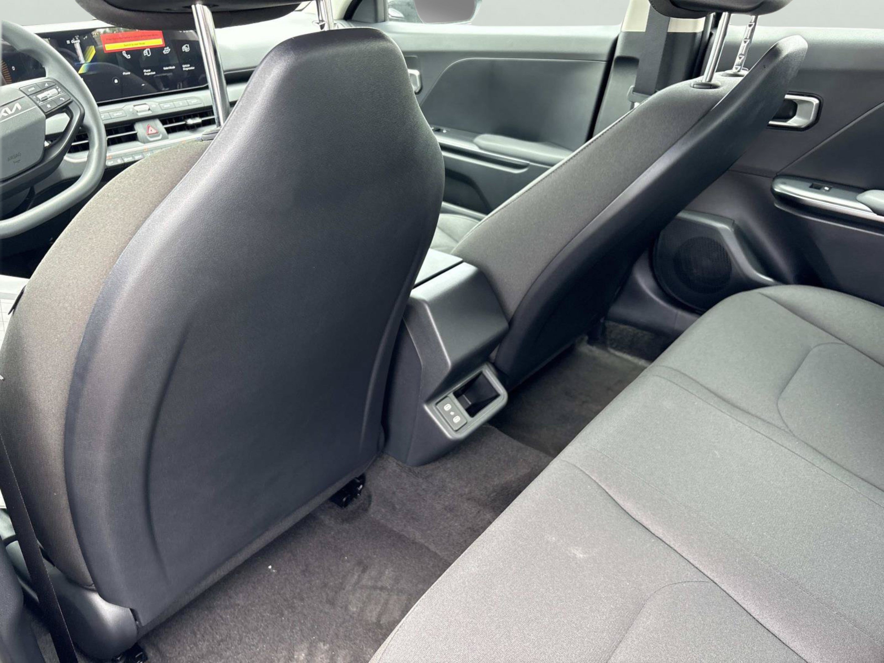 New 2026 Interstellar Gray Kia LX image 15