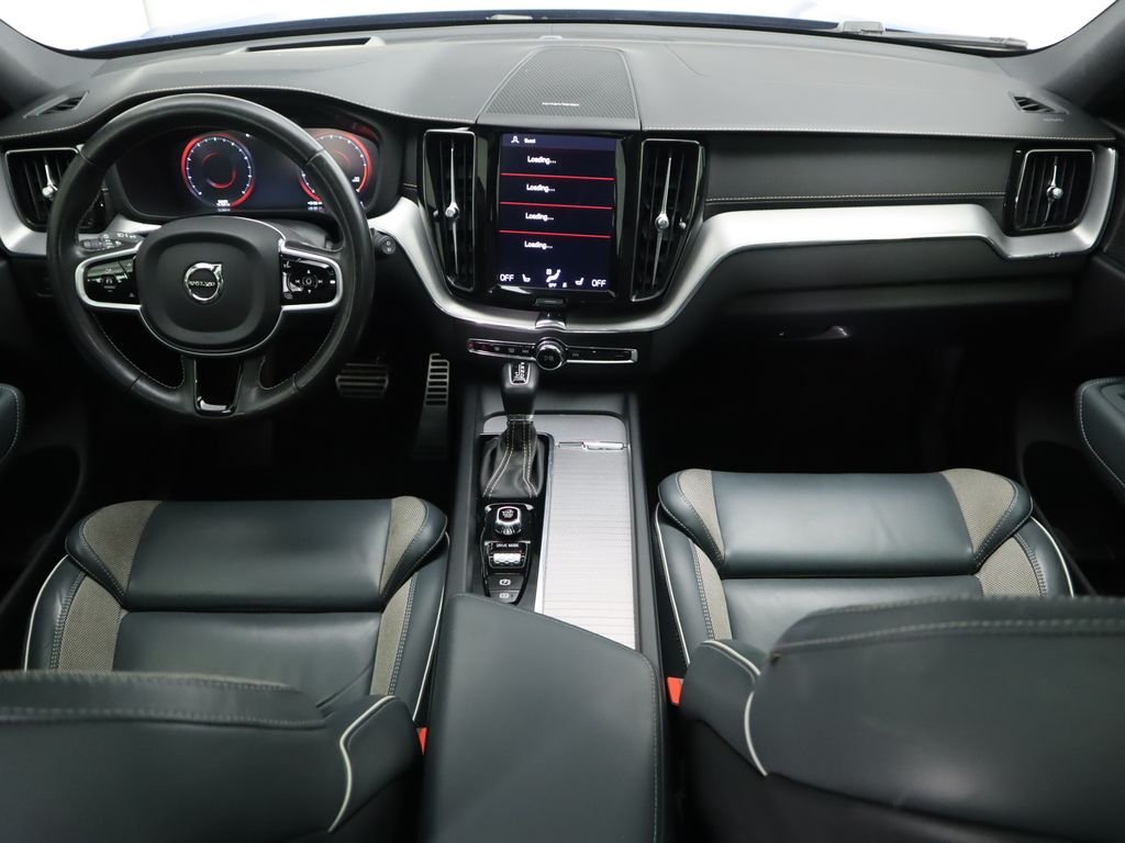 2021 Volvo XC60 R-Design - Photo 13