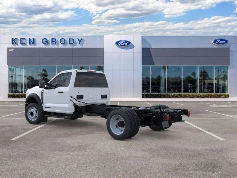 New 2026 Oxford White Ford XL image 5