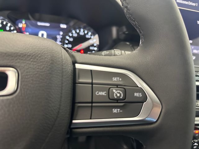 New 2026 Fathom Blue Pearl Coat Jeep Latitude image 27