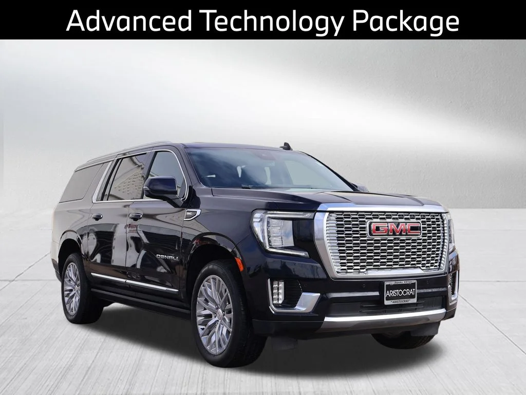 Used 2024 Blue GMC Denali image 4