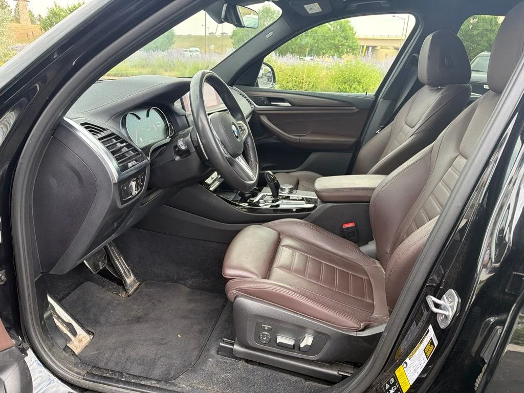 Used 2019 Black BMW M40i image 10