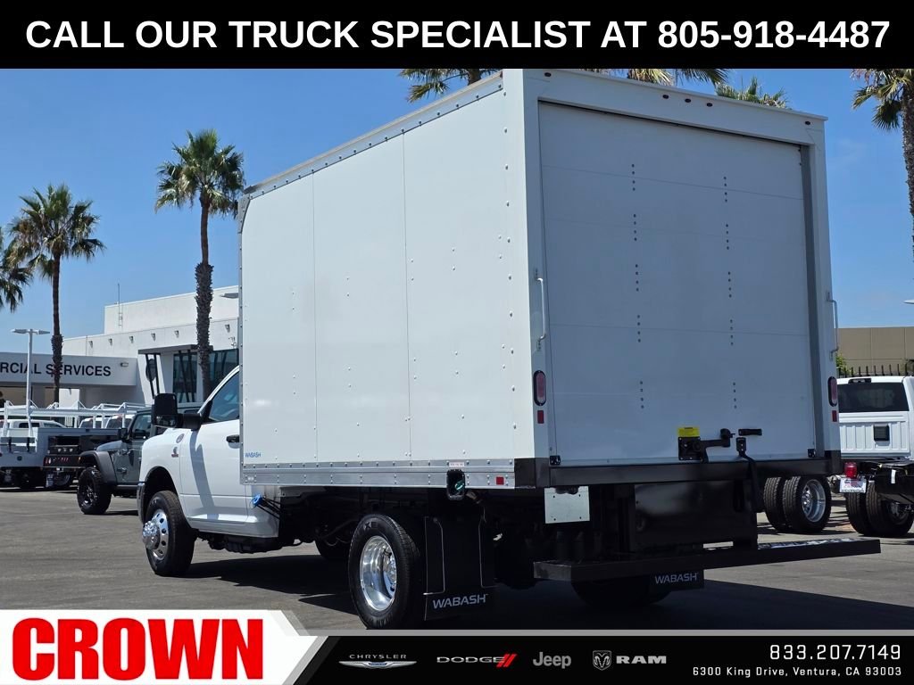 New 2025 Bright White Clear-Coat Exterior Paint RAM Tradesman image 12
