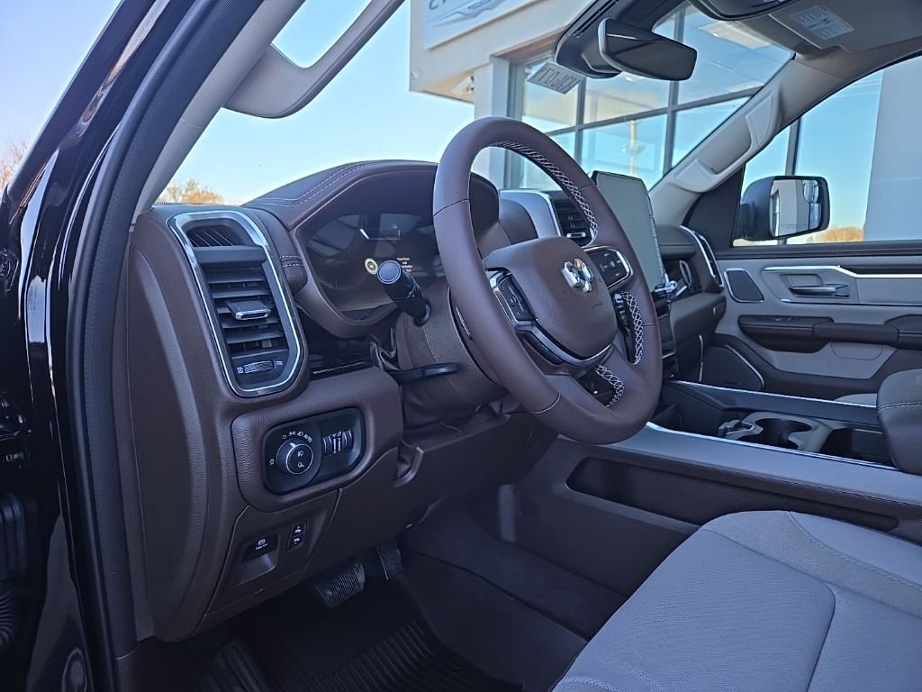 2026 RAM 1500 Laramie - Photo 46