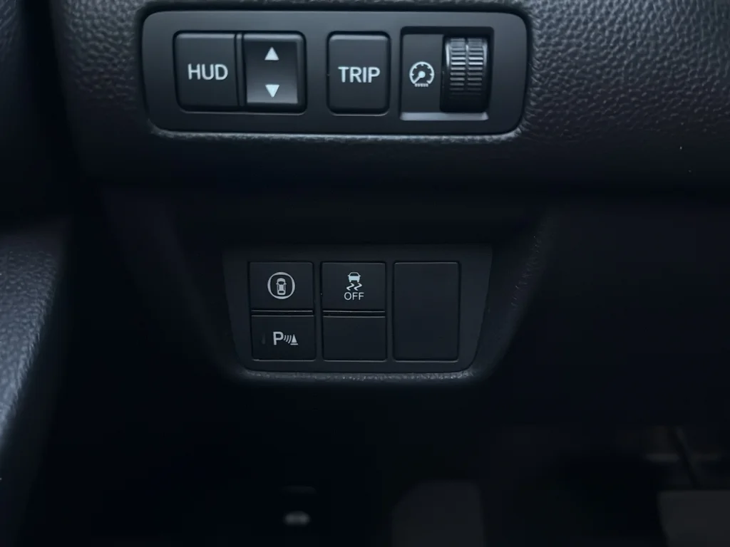 Used 2018 Black Honda Touring image 33