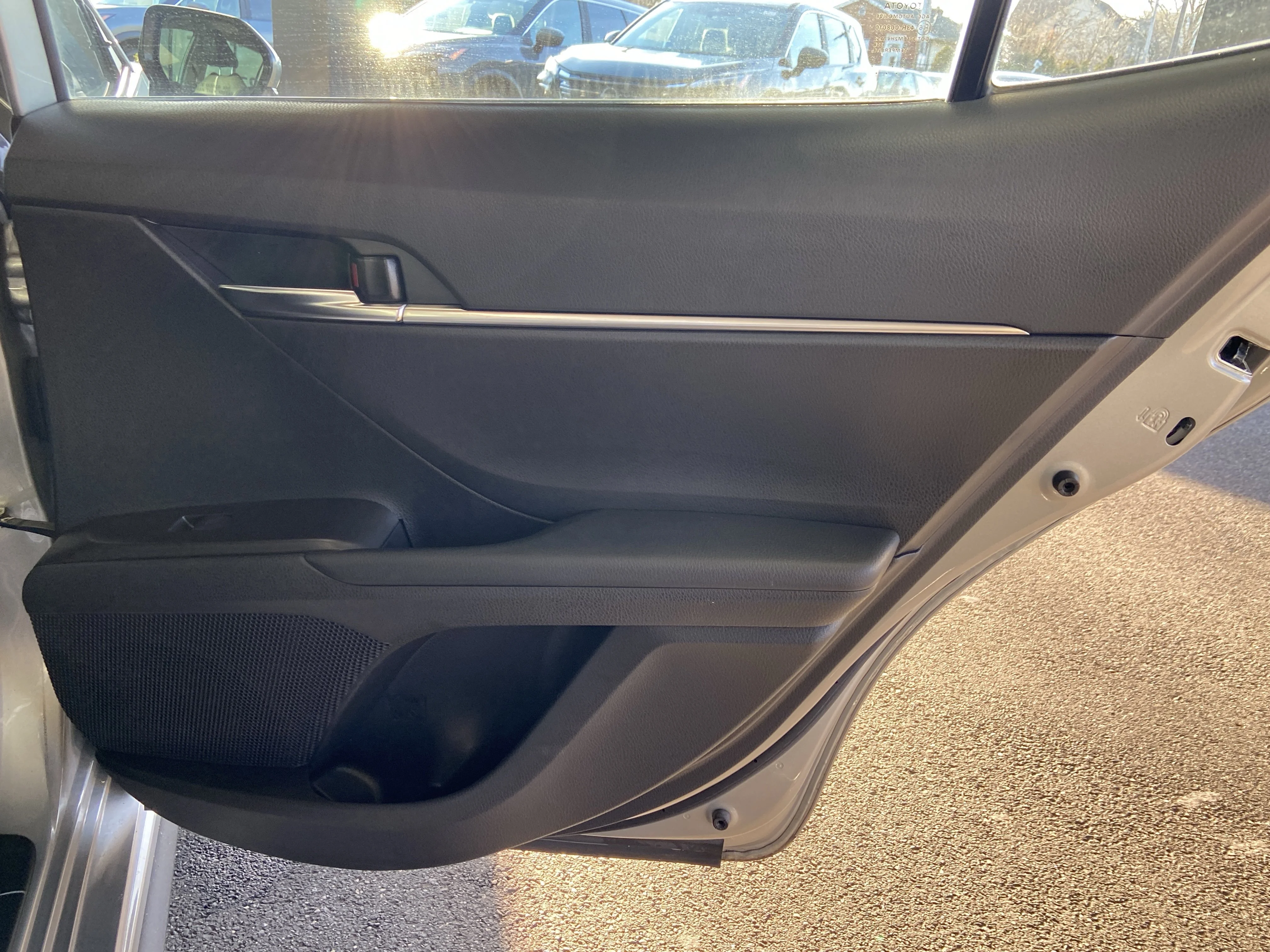 2022 Toyota Camry SE - Photo 30