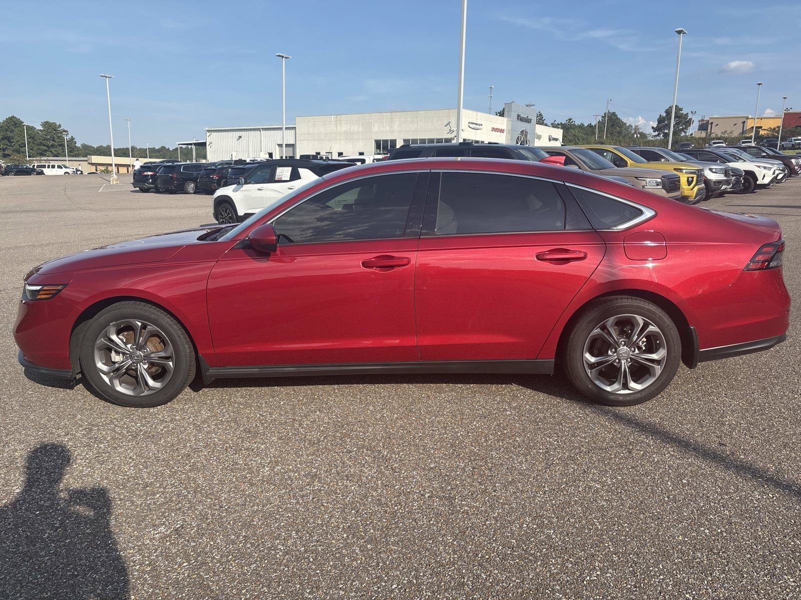Used 2024 Red Honda EX image 8