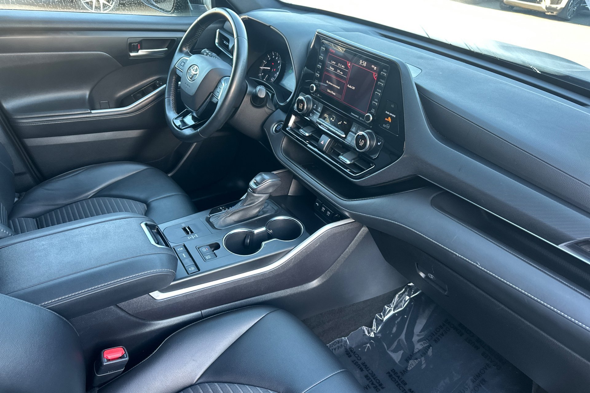 Used 2021 Blueprint Toyota XSE image 18