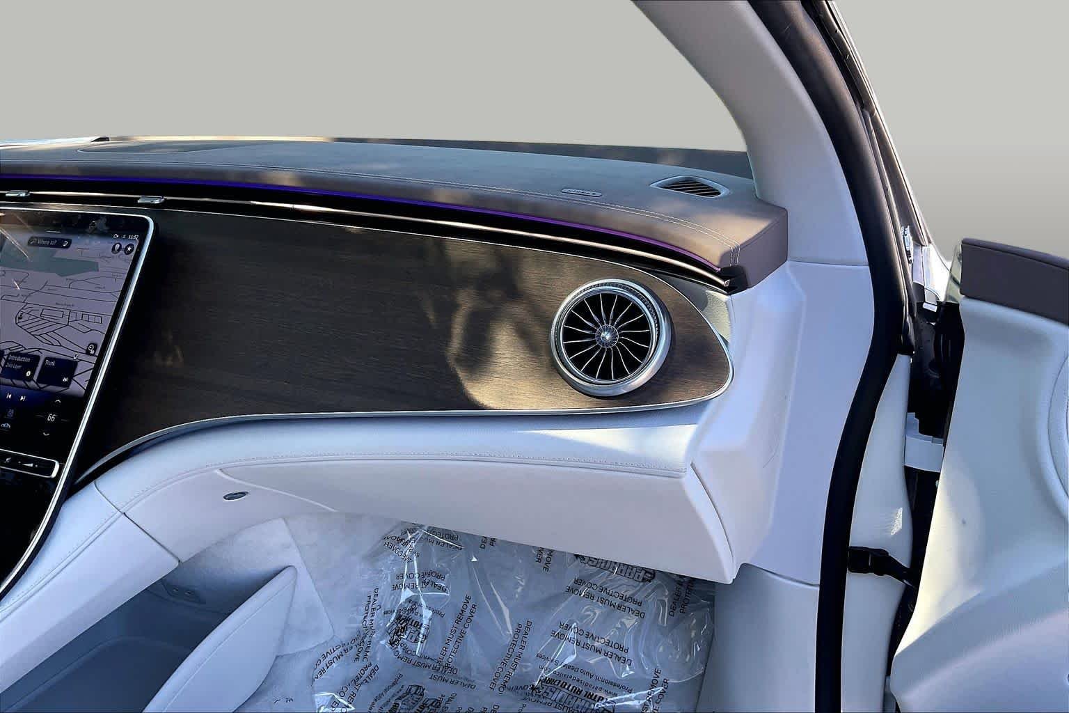 Used 2023 Polar White Mercedes-Benz EQS 450+ image 16