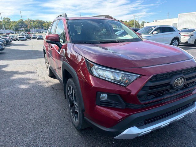 Used 2019 Ruby Flare Pearl Toyota Adventure image 4