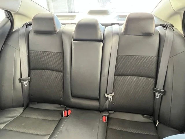 Used 2025 Black Nissan 2.5 SR image 32
